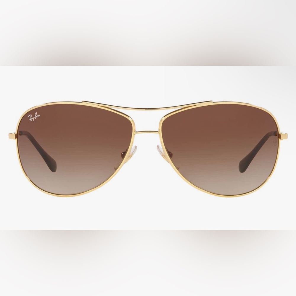 Ray bans metal aviator sunglasses, never worn before still in box
